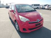 2011 TOYOTA RACTIS G