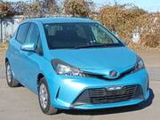 2015 TOYOTA VITZ F