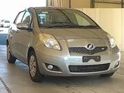 2010 TOYOTA VITZ I'LL