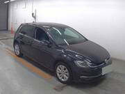 2017 VOLKSWAGEN GOLF