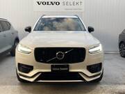2022 VOLVO XC90