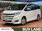 2017 TOYOTA NOAH