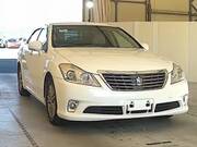 2010 TOYOTA CROWN ROYAL SALOON