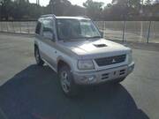 2003 MITSUBISHI PAJERO MINI