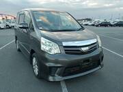 2012 TOYOTA NOAH S