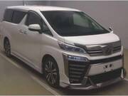 2019 TOYOTA VELLFIRE