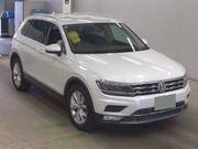 2017 VOLKSWAGEN TIGUAN