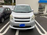 2009 TOYOTA NOAH S