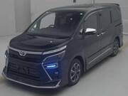 2020 TOYOTA VOXY