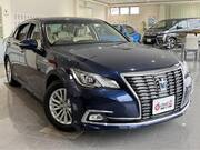 2016 TOYOTA CROWN ROYAL SALOON