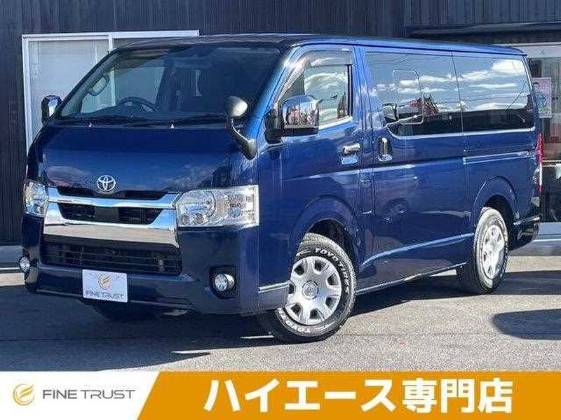 -HIACE VAN