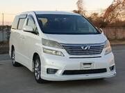 2011 TOYOTA VELLFIRE
