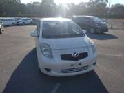 2007 TOYOTA VITZ F