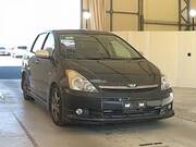 2003 TOYOTA WISH