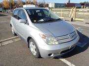 2002 TOYOTA IST 1.3F