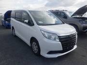 2014 TOYOTA NOAH