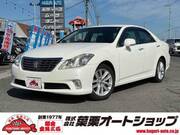 2010 TOYOTA CROWN ROYAL SALOON