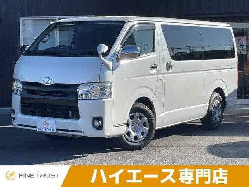 -HIACE VAN