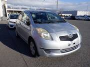 2007 TOYOTA VITZ F