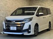 2018 TOYOTA NOAH
