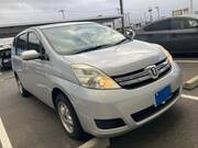 2012 TOYOTA ISIS L