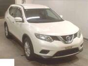 2014 NISSAN X-TRAIL