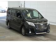 2017 TOYOTA NOAH