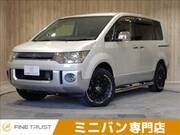 2013 MITSUBISHI DELICA D5