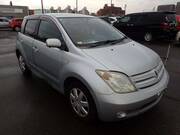 2002 TOYOTA IST 1.3F L EDITION