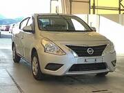 2015 NISSAN LATIO X