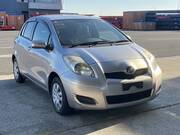 2009 TOYOTA VITZ