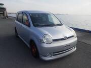 2004 TOYOTA SIENTA G