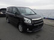 2009 TOYOTA NOAH SI