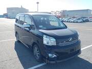2013 TOYOTA VOXY