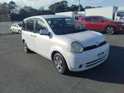 2005 TOYOTA SIENTA X LIMITED