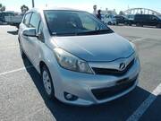 2012 TOYOTA VITZ F