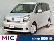 2009 TOYOTA VOXY X