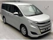 2020 TOYOTA NOAH X