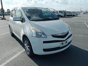 2005 TOYOTA RACTIS X