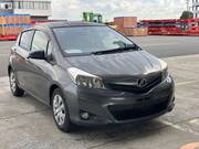 2014 TOYOTA VITZ U