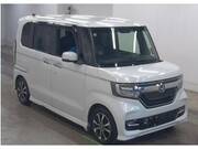 2018 HONDA N-BOX CUSTOM