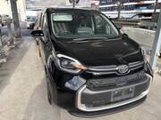 2022 TOYOTA SIENTA
