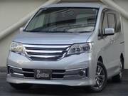 2011 NISSAN SERENA