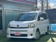 2013 TOYOTA VOXY X L EDITION