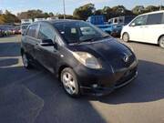 2006 TOYOTA VITZ U