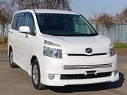 2009 TOYOTA VOXY Z