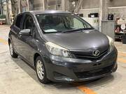 2011 TOYOTA VITZ U