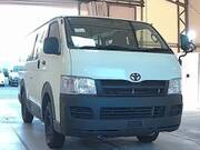 2005 TOYOTA HIACE VAN DX