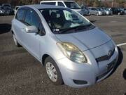 2008 TOYOTA VITZ