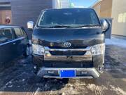 2022 TOYOTA HIACE VAN